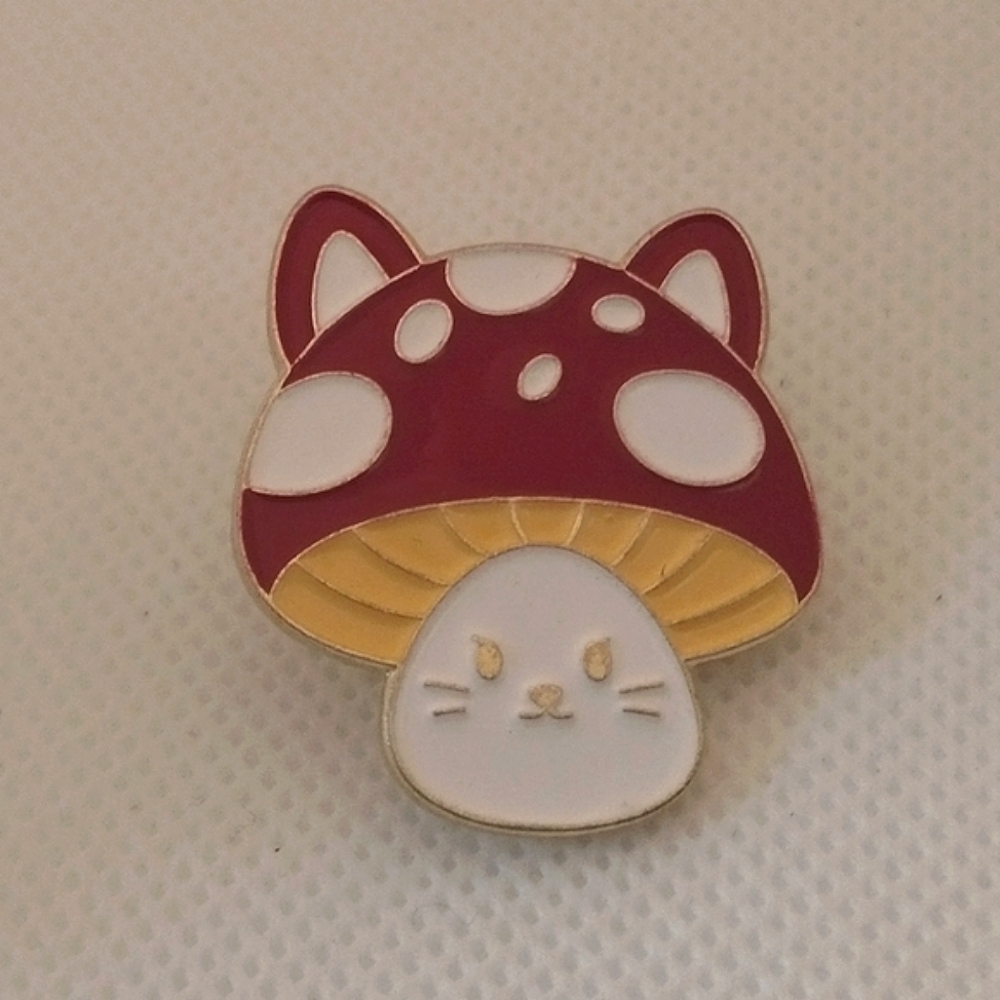 🧁3/$30 Cat Mushroom Enamel Pin NEW